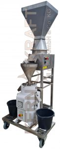 Osttiroler Getreidemühle, Waldner, Treffler, Zentrofan, Haeussler, Stoll, protein from presscake, protein production, flour production, white flour, semolina, milling hemp press cake, mobile mill, buying german mill, german quality