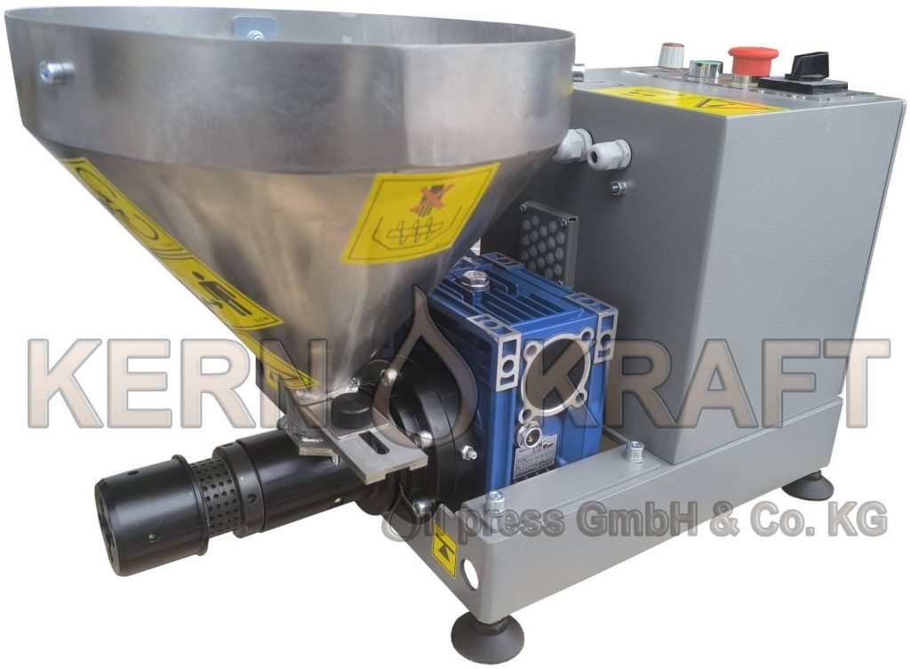 AG oil press, oil pressing, expeller, walnut oil, hazelnut oil, hemp oil, ölwerk ow100, oeltech FX20, oil press parts, Farmet uno, screwpress made in Germany, food grade